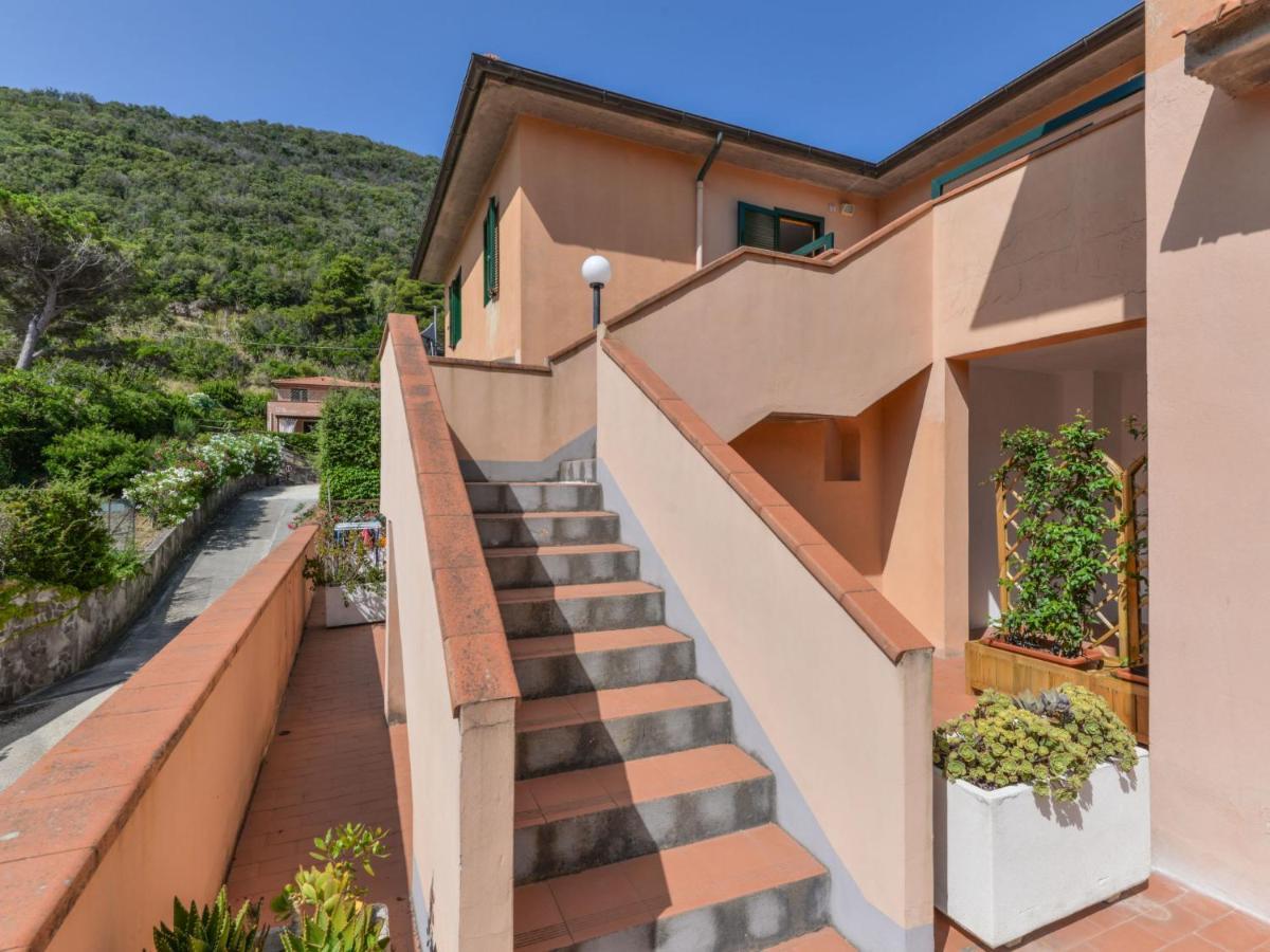 Apartment Altaluna-6 By Interhome Nisporto Exterior photo